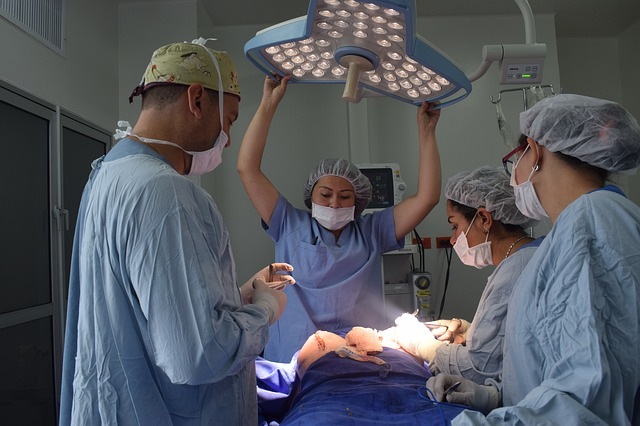 plastična kirurgija operacija